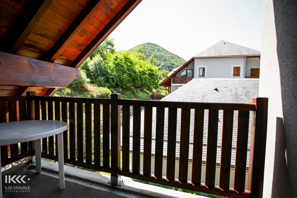 Aparthotel Balcons De La Neste