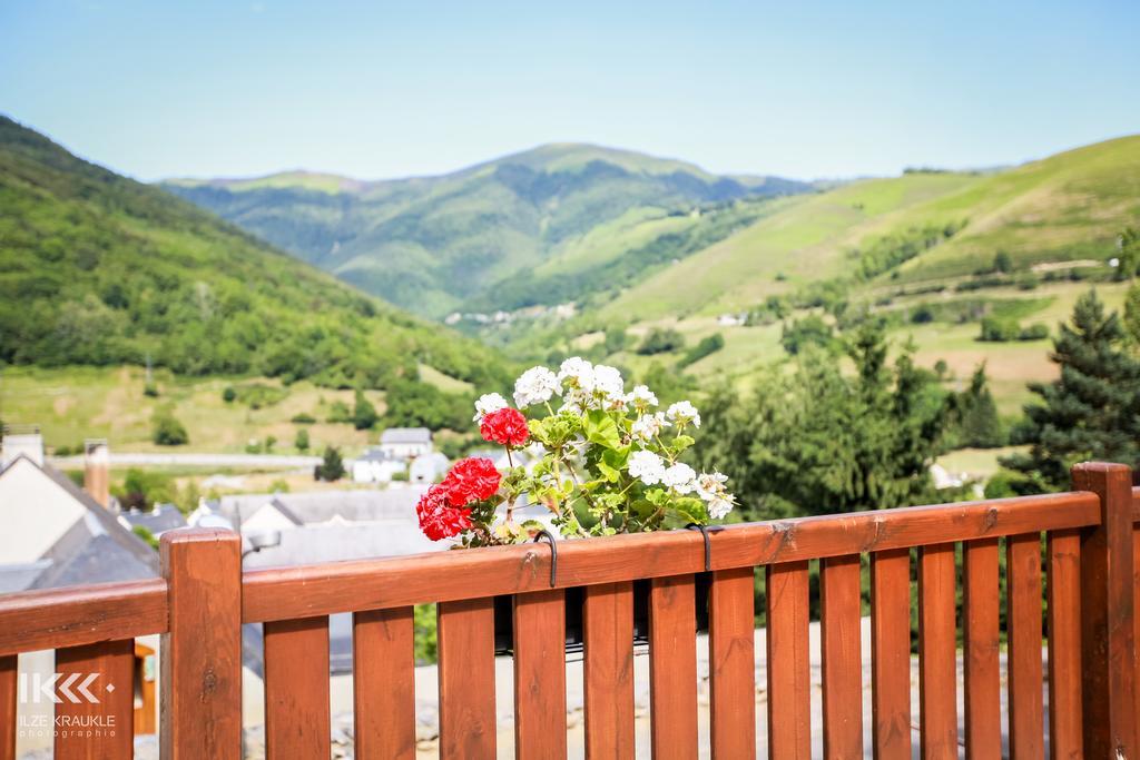 Aparthotel Balcons De La Neste